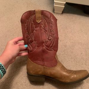 Cowboy boots